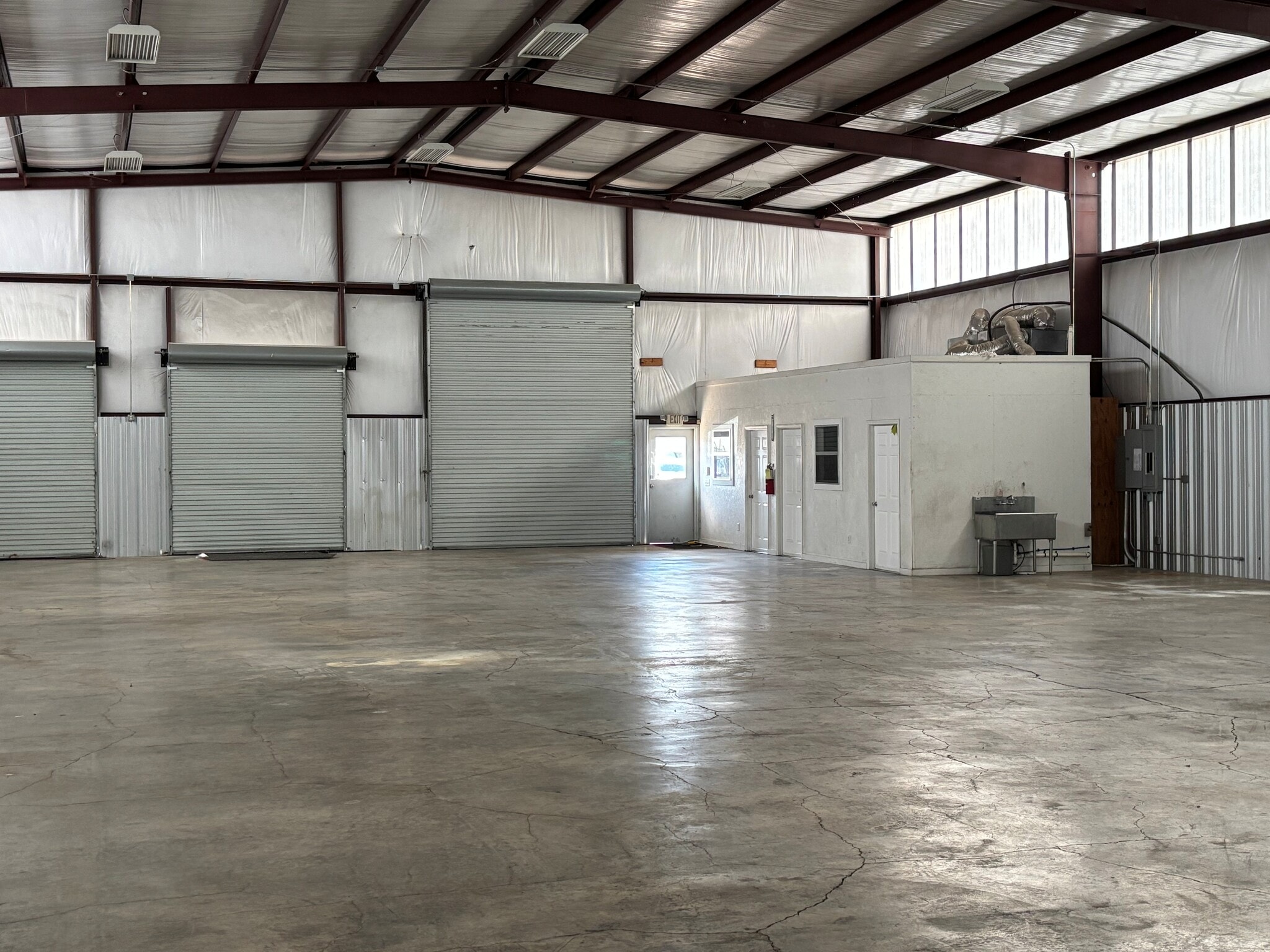 307 Walker Cir, Richland, MS for lease Interior Photo- Image 1 of 1