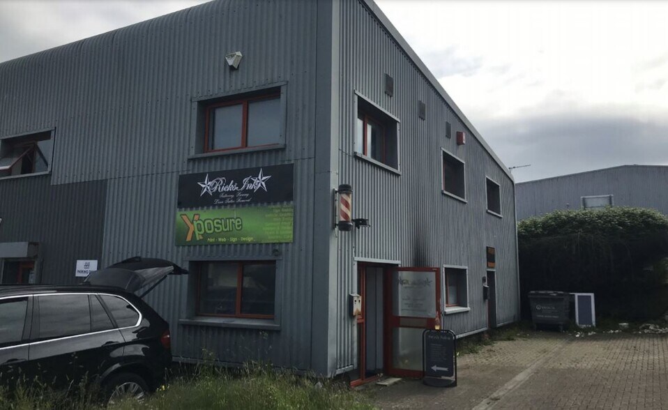 Cooper Rd, Thornbury à vendre - Photo principale - Image 1 de 1