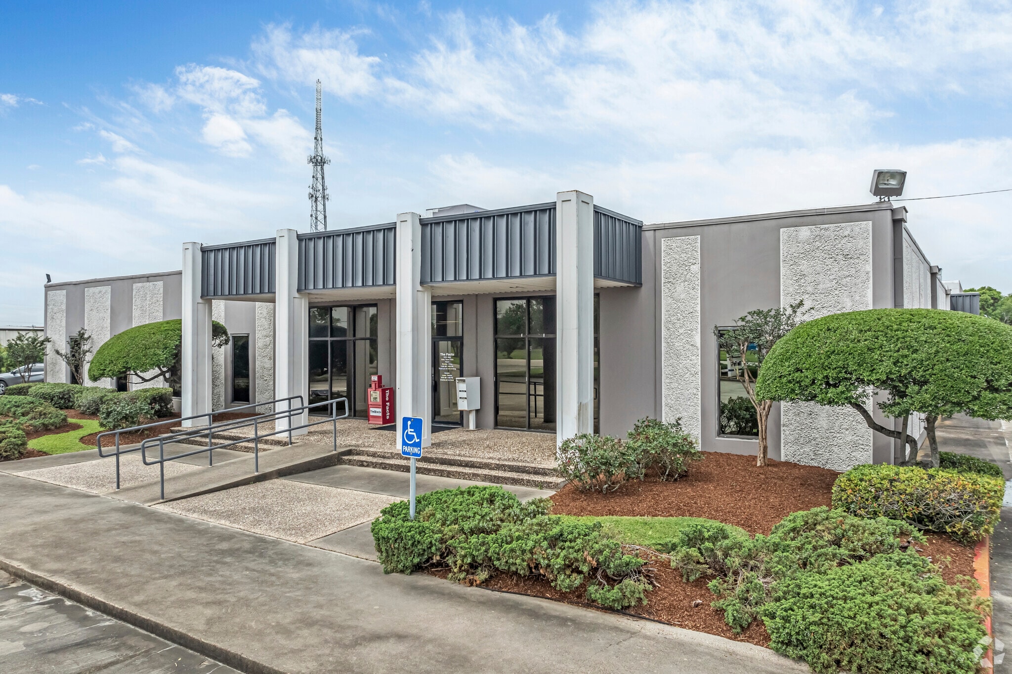 720 S Main St, Clute, TX à vendre Photo du bâtiment- Image 1 de 6