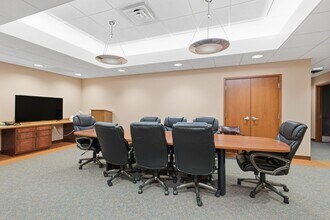 1111 Delafield St, Waukesha, WI for lease Interior Photo- Image 2 of 11