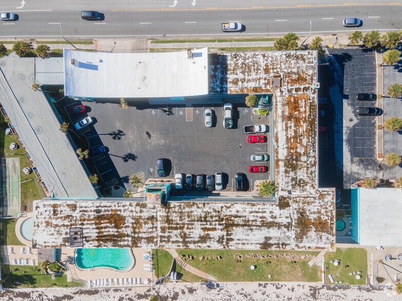 707 S Atlantic Ave, Ormond Beach, FL for sale - Building Photo - Image 3 of 8
