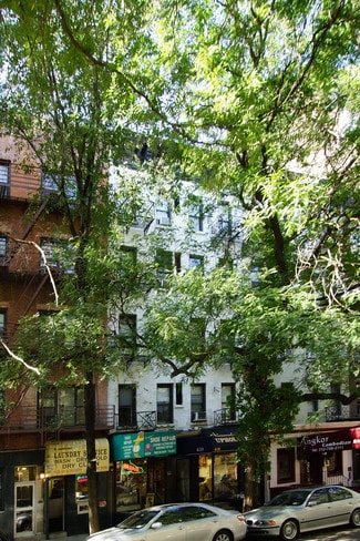 Plus de détails pour 410 E 64th St, New York, NY - Commerce de détail à louer