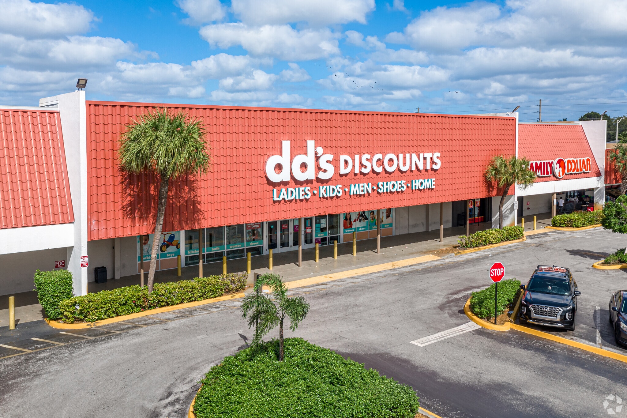 1909-1955 NW 9th Ave, Fort Lauderdale, FL for lease Building Photo- Image 1 of 13