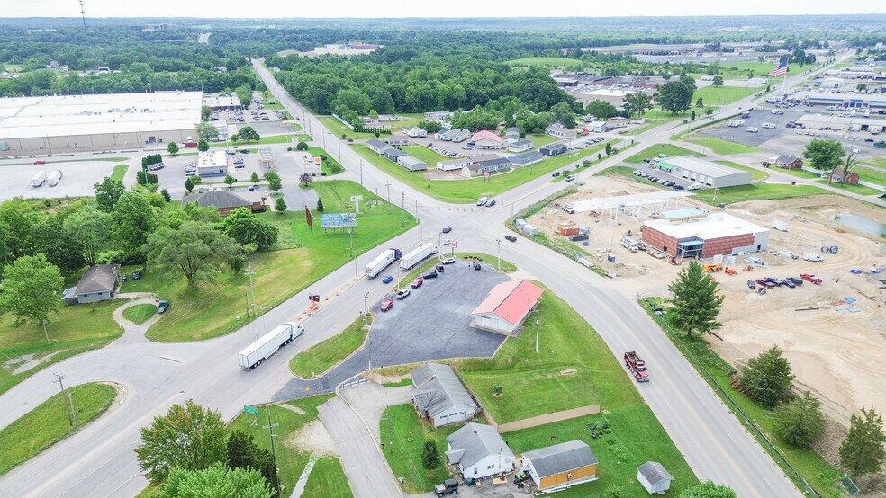 2700 Williamsburg Pike, Richmond, IN for sale - Building Photo - Image 3 of 9