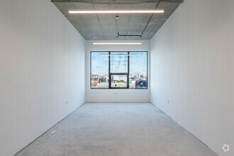 105 N 13th St, Brooklyn, NY for lease Interior Photo- Image 1 of 2