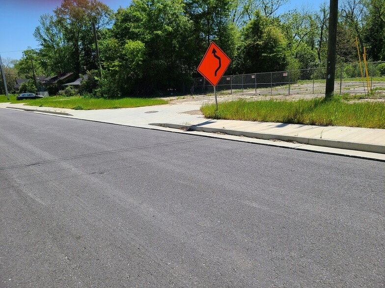 1353 Jeffersonville Rd, Macon-Bibb, GA for sale - Building Photo - Image 1 of 12