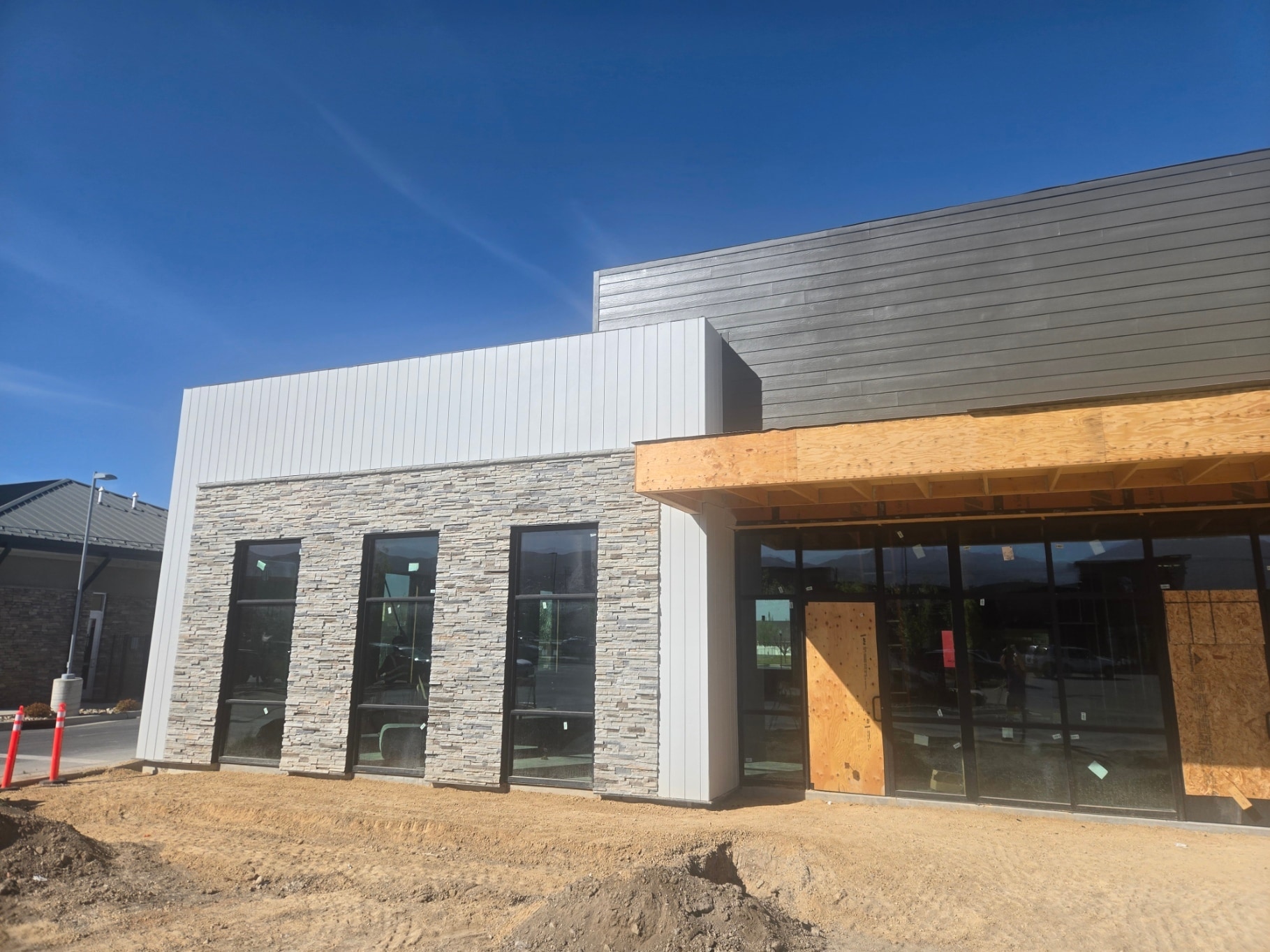 691 Redwood Rd, North Salt Lake, UT for lease Interior Photo- Image 1 of 3