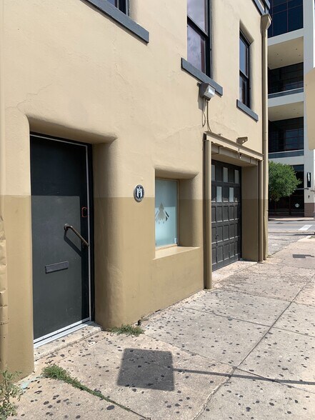 503 Neches St, Austin, TX à louer - Photo du bâtiment - Image 2 de 25