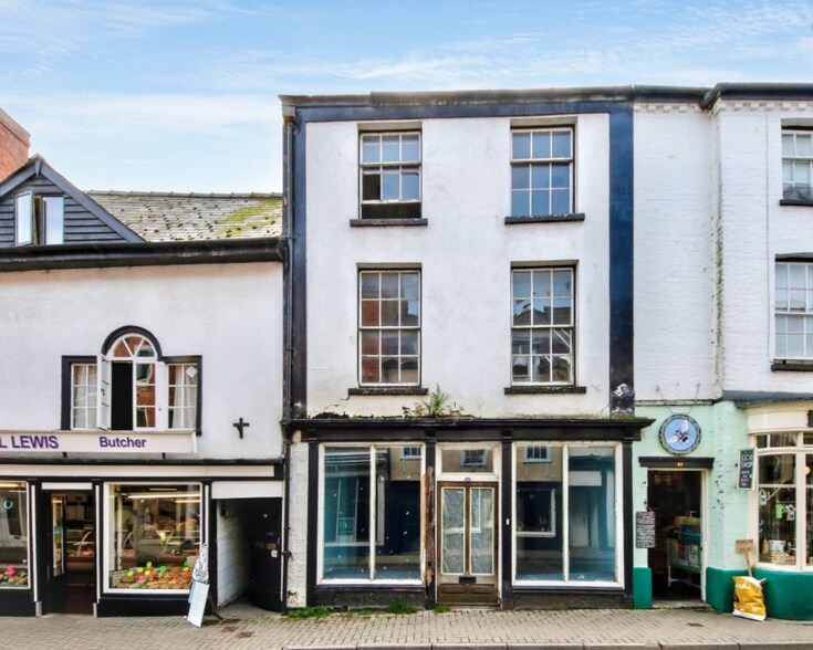 48 High St, Kington à vendre - Photo du bâtiment - Image 2 de 6