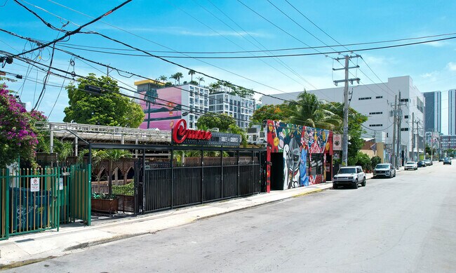 More details for 165 NW 23rd St, Miami, FL - Retail for Lease