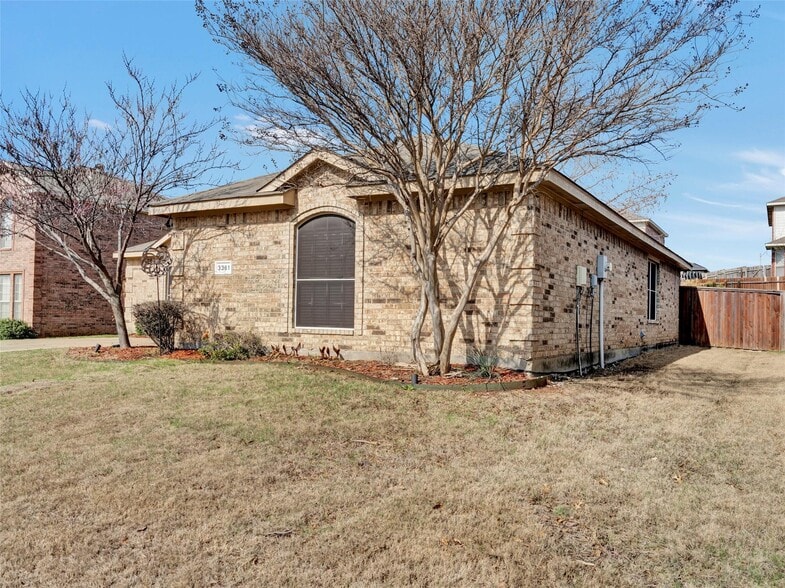 3361 Leigh Ct, Sachse, TX for sale - Building Photo - Image 2 of 3