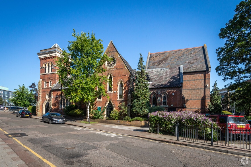 40 Upper George St, Luton for lease - Building Photo - Image 3 of 6