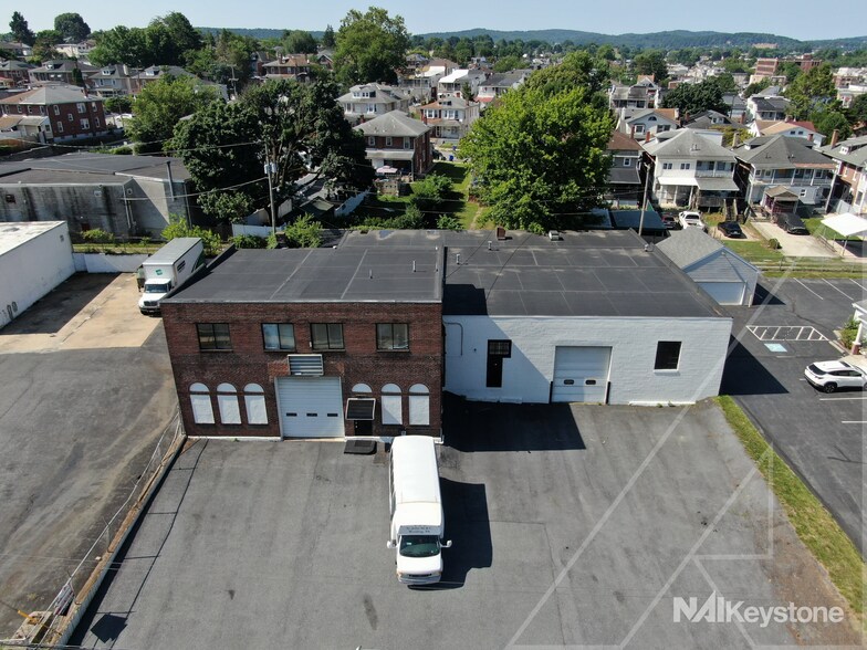 64 Morgantown Rd, Reading, PA à vendre - Photo du bâtiment - Image 2 de 17