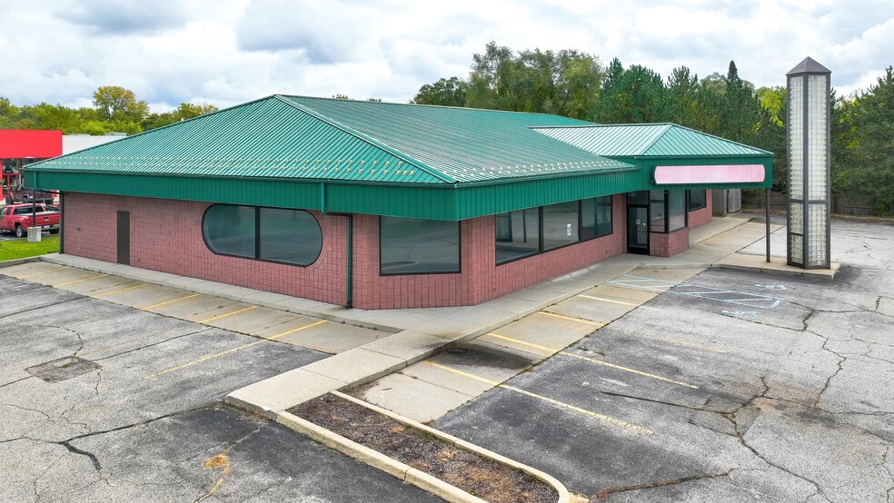 6995 Gratiot Rd, Saginaw, MI for lease - Building Photo - Image 3 of 3