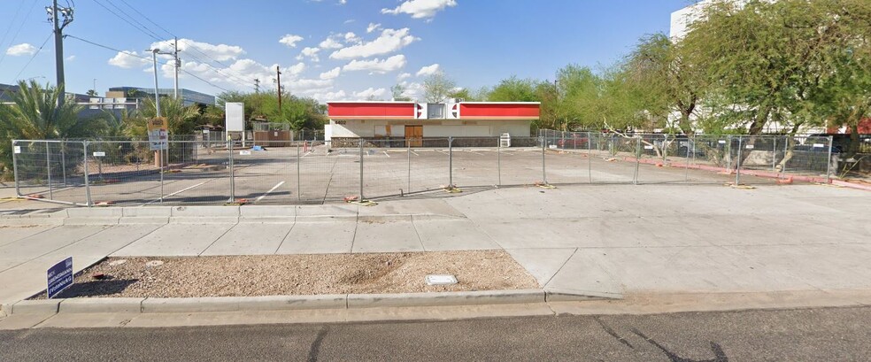 4402 E Washington St, Phoenix, AZ for sale - Primary Photo - Image 1 of 2