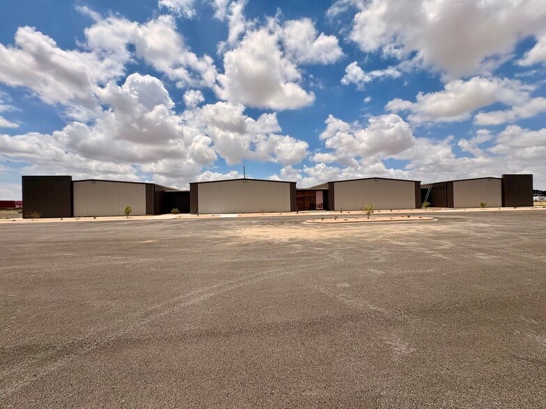 9930 W Highway 80, Midland, TX for sale - Building Photo - Image 2 of 15