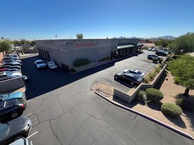 8225 E Butherus Dr, Scottsdale AZ - Propriété automobile