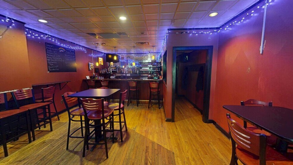 326 Court St, Williamsport, PA à vendre - Photo principale - Image 3 de 9