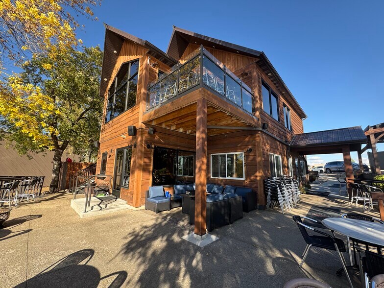 501 Lake Ave, Fairmont, MN à vendre - Photo du bâtiment - Image 2 de 32