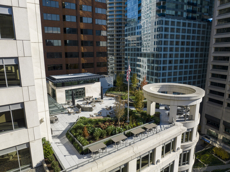 1700 7th Ave, Seattle, WA for lease - Building Photo - Image 3 of 12