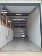 4819 R O Dr, Spicewood, TX for lease Interior Photo- Image 1 of 5