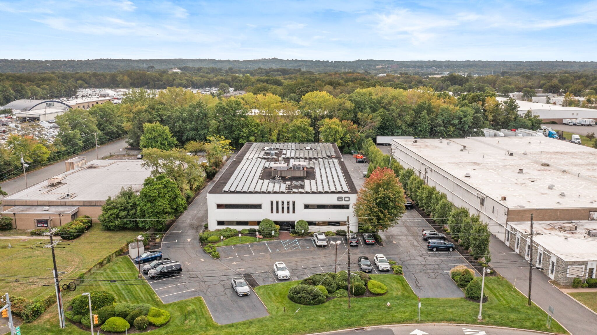 60 E Us Highway 46, Fairfield, NJ à vendre Photo du bâtiment- Image 1 de 22