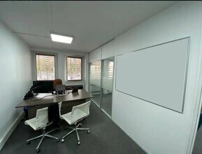 Bureau dans Créteil à louer Photo intérieure- Image 2 de 4
