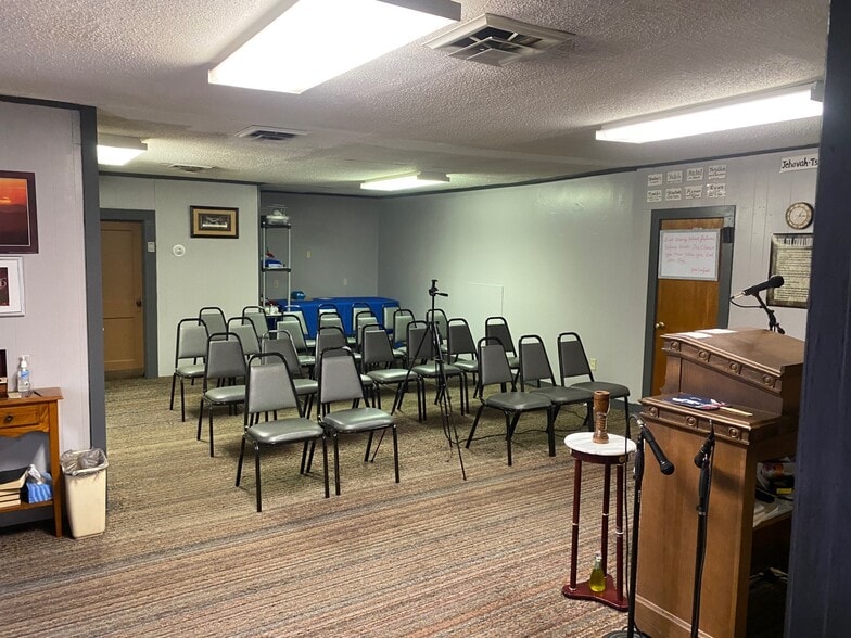 1313 W Front St, Statesville, NC à louer - Photo du bâtiment - Image 3 de 4