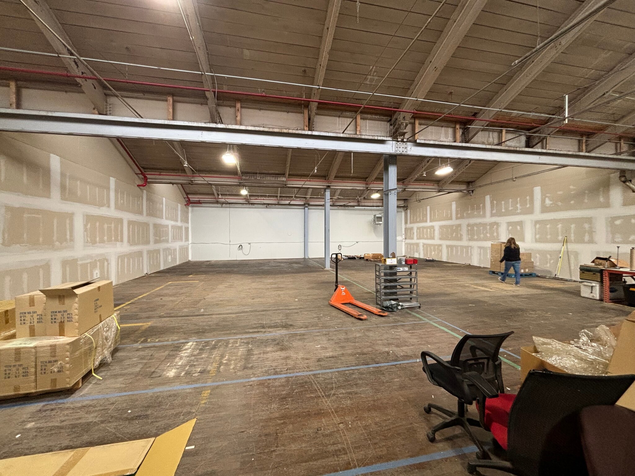 302 S 4th St, Emmaus, PA à louer Photo intérieure- Image 1 de 7