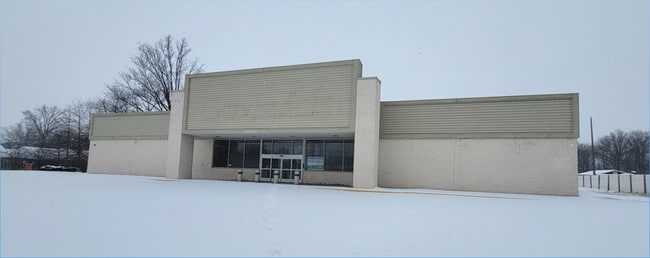 More details for 33459 Vine St, Eastlake, OH - Retail for Lease