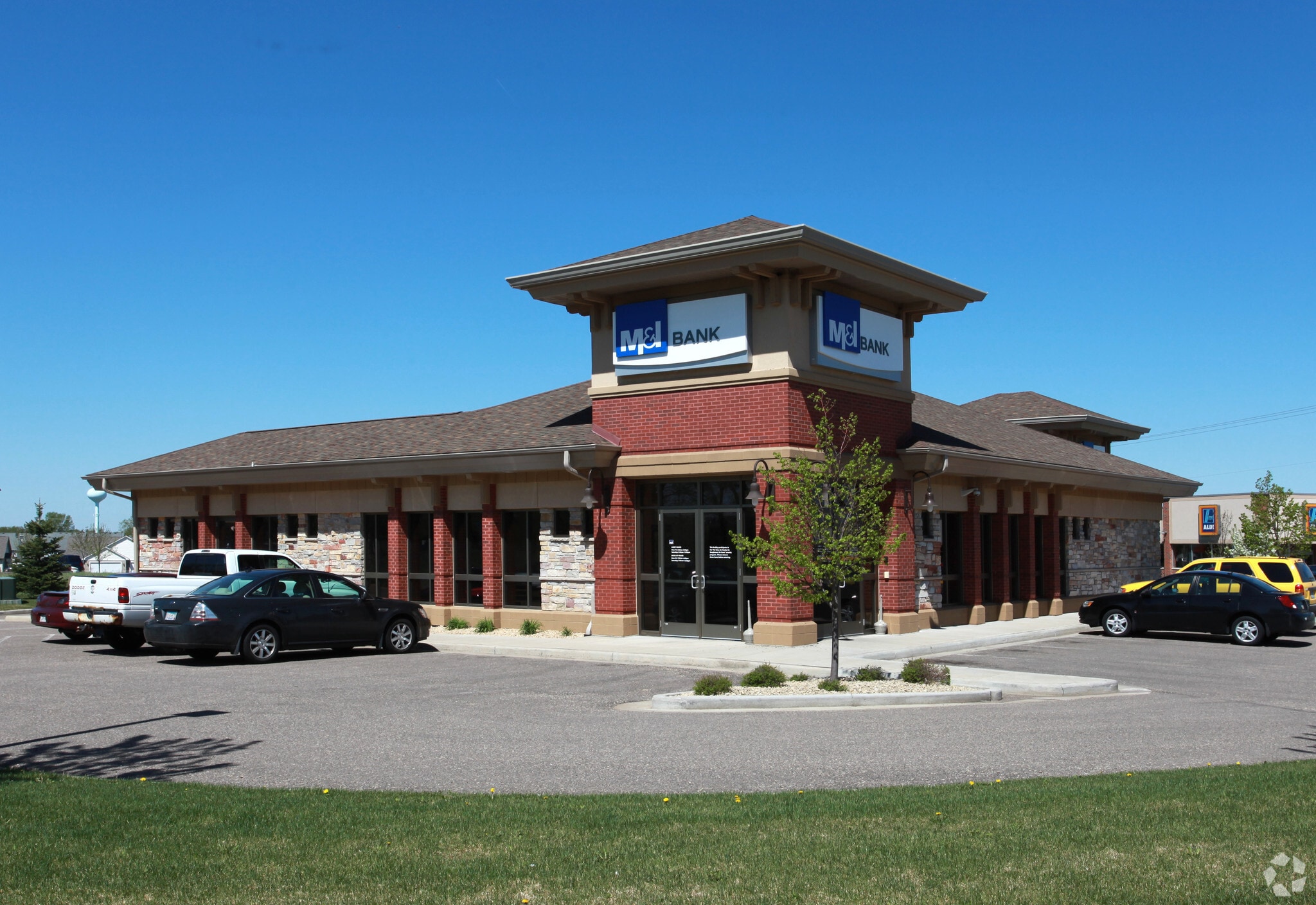 2417 Monetary Blvd, Hudson, WI à vendre Photo principale- Image 1 de 3