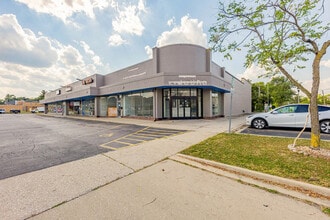 340-352 S Main St, Lombard, IL à louer Photo du bâtiment- Image 2 de 11