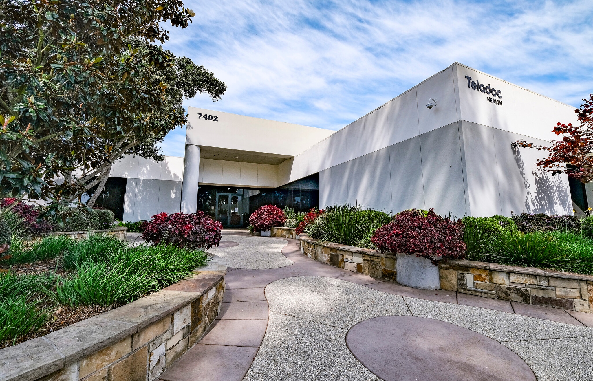 7402 Hollister Ave, Goleta, CA à louer Photo principale- Image 1 de 7