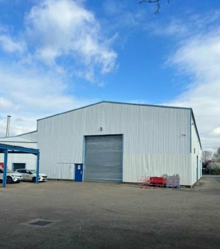 5 Avenue Karl Marx, Vaulx-en-Velin for lease Building Photo- Image 1 of 10