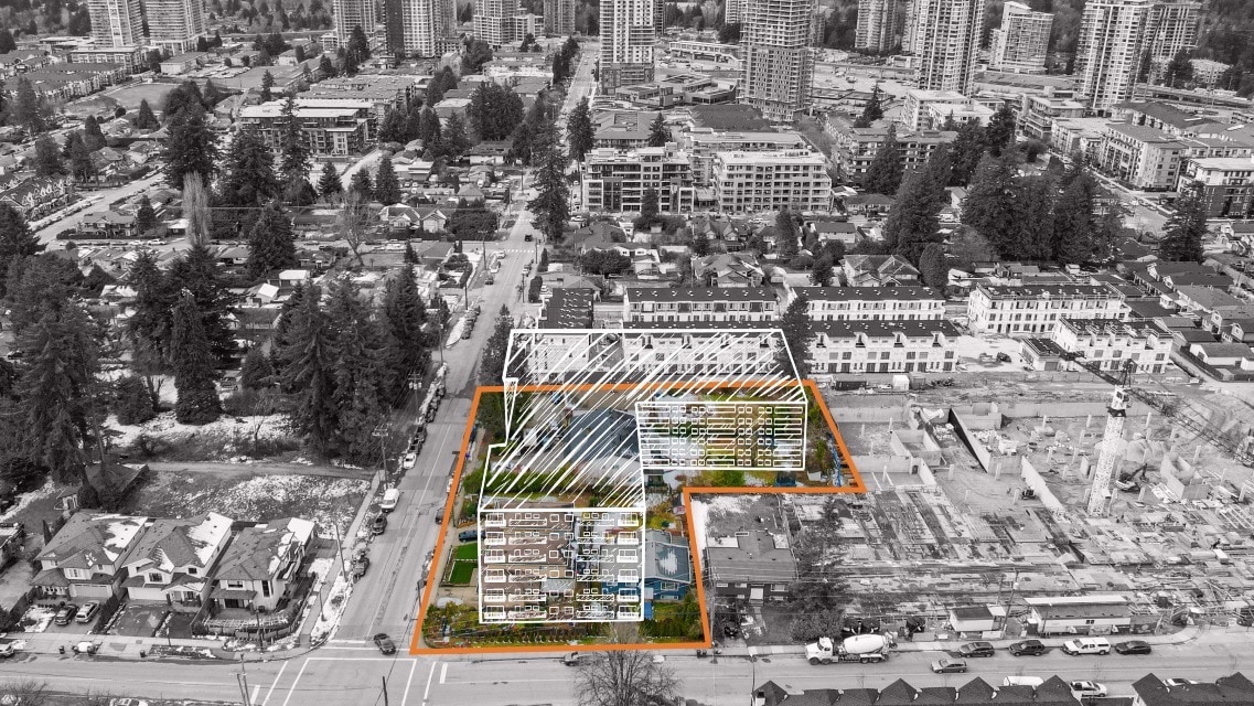 721-739 Smith Av, Coquitlam, BC à vendre Photo du bâtiment- Image 1 de 5
