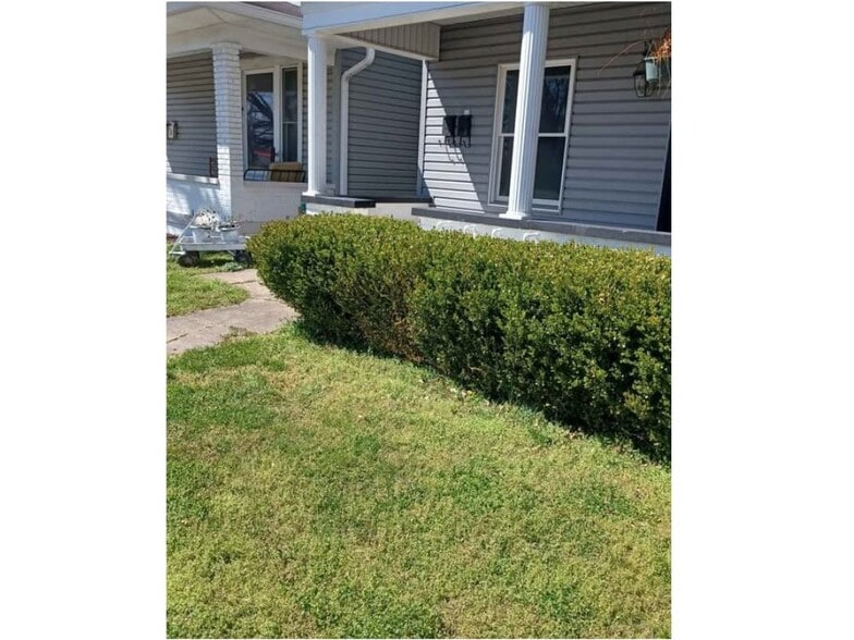 322 W Market St, New Albany, IN for sale - Building Photo - Image 2 of 2