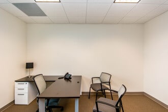 8200 NW 41st St, Miami, FL for lease Interior Photo- Image 1 of 2