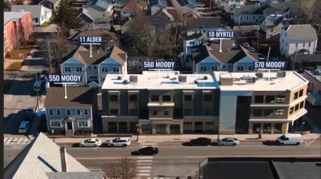 550 Moody St, Waltham, MA à louer - Vidéo sur l’inscription commerciale - Image 2 de 3