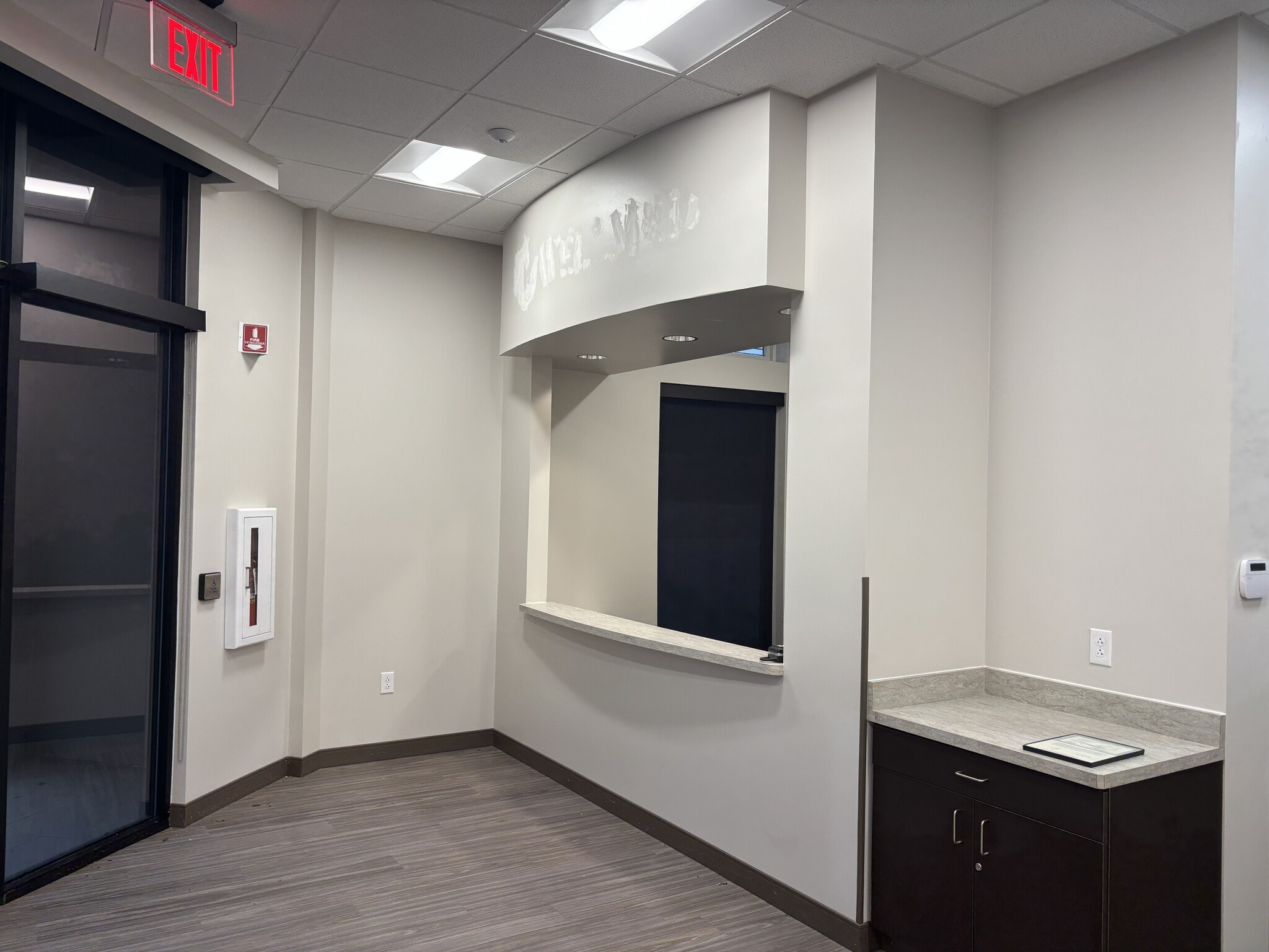 6442 FM 306, New Braunfels, TX for lease Interior Photo- Image 1 of 14