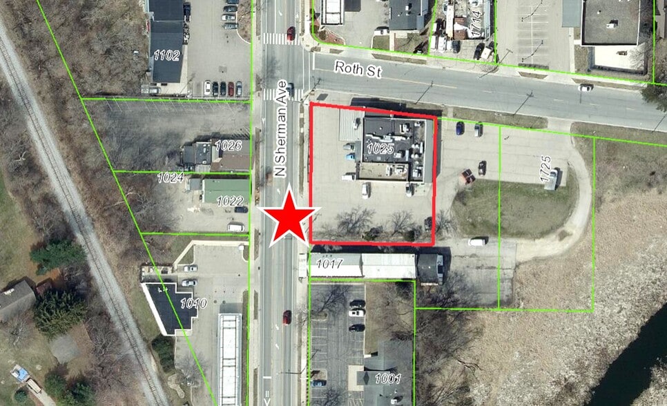 1025 N Sherman Ave, Madison, WI for sale - Primary Photo - Image 1 of 31