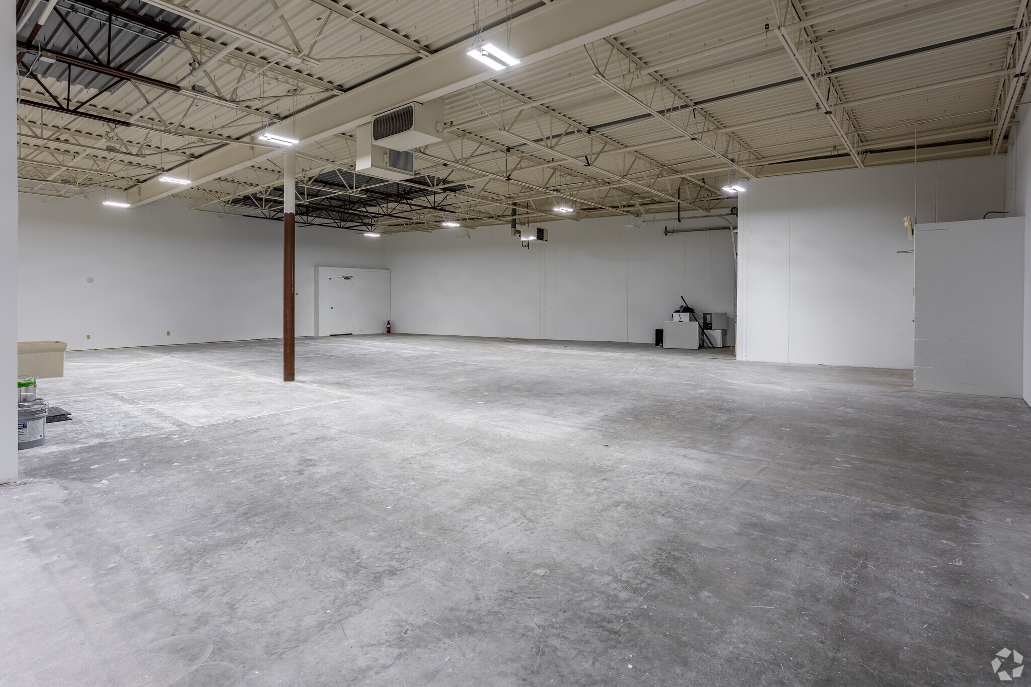 7850-7890 12th Ave S, Bloomington, MN for lease Interior Photo- Image 1 of 8