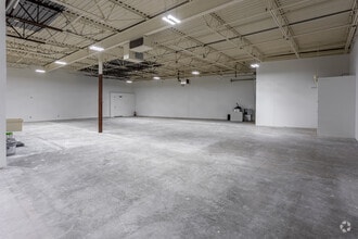 7850-7890 12th Ave S, Bloomington, MN for lease Interior Photo- Image 1 of 8