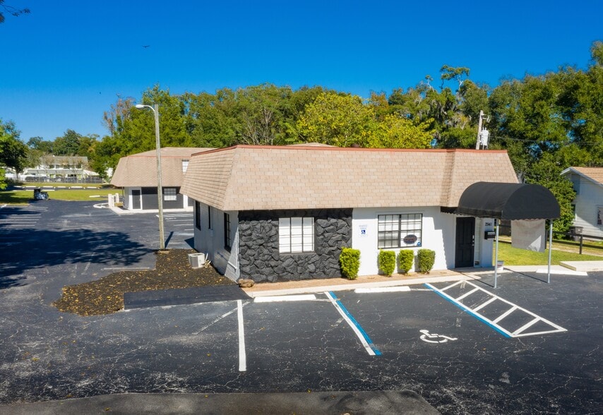 2945 NE 3rd St, Ocala, FL for sale - Building Photo - Image 2 of 14