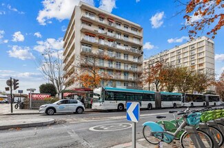 Plus de détails pour 100 Rue De Sèvres, Boulogne-Billancourt - Bureau à louer
