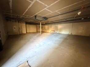 1253 Vine St, Los Angeles, CA à louer Photo intérieure- Image 1 de 4