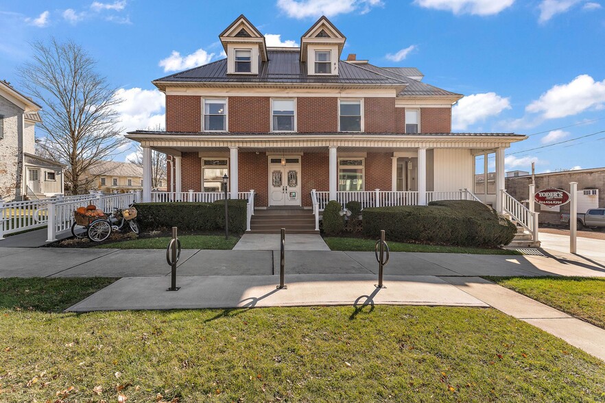 106 Meyers Ave, Meyersdale, PA à vendre - Photo du bâtiment - Image 2 de 45