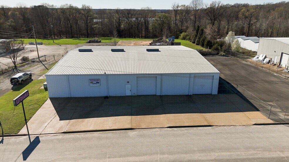 39 N Madison Dr, Humboldt, TN à vendre - Photo du bâtiment - Image 3 de 35