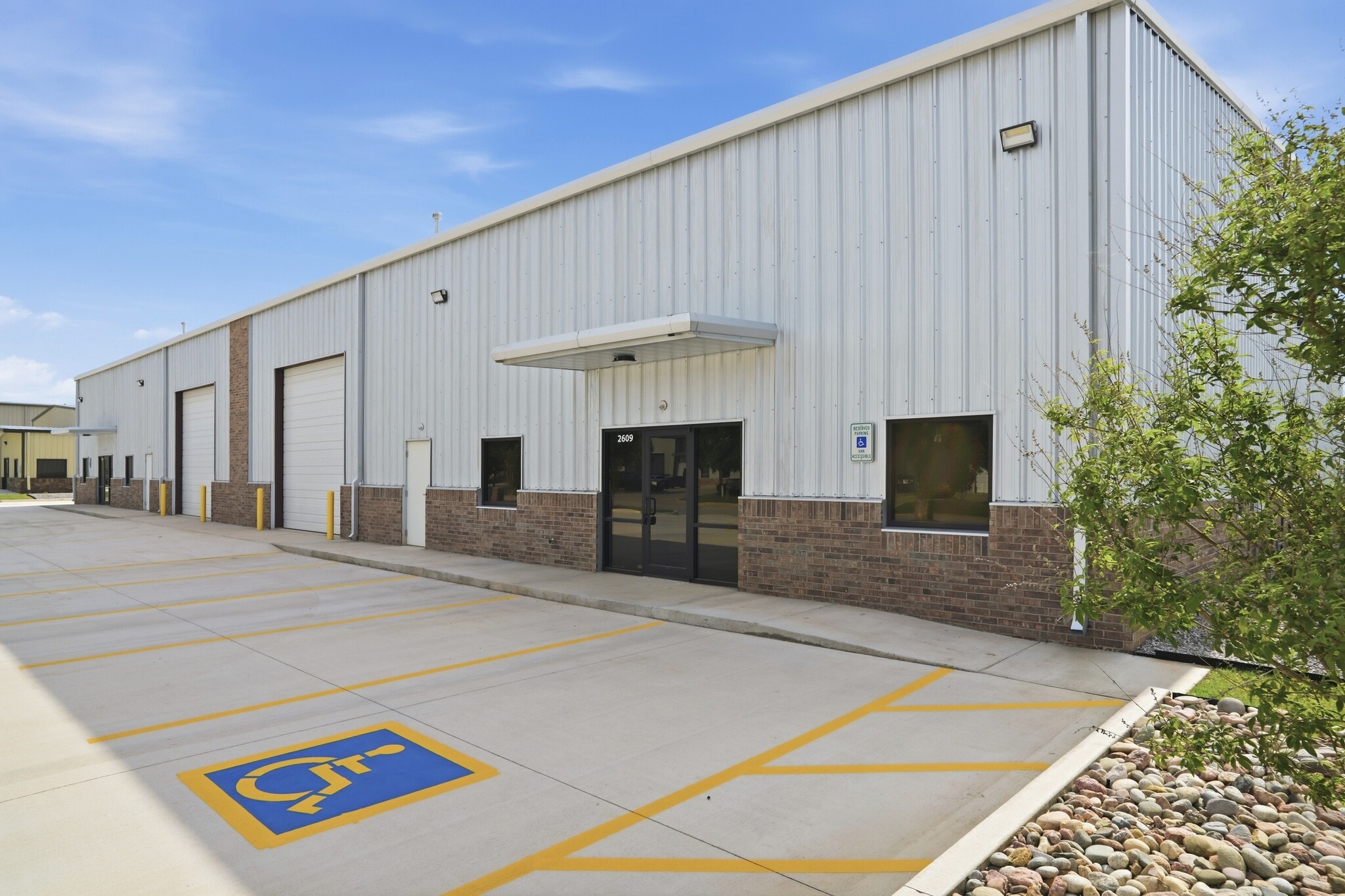 2609-2617 S Ann Arbor Ave, Oklahoma City, OK for lease Interior Photo- Image 1 of 2