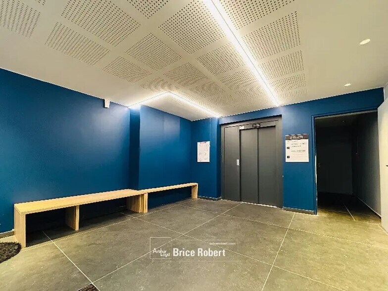 Office in Dardilly for sale - Interior Photo - Image 3 of 7