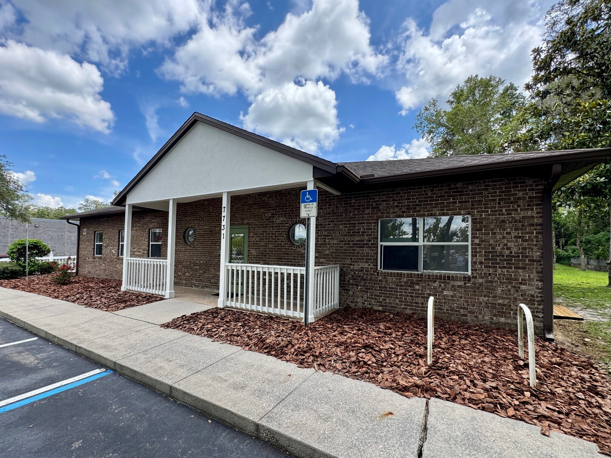7731 Newberry Rd, Gainesville, FL for lease Interior Photo- Image 1 of 3